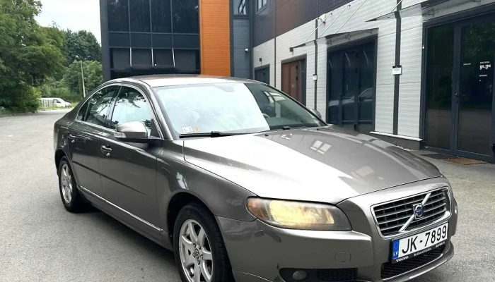 Auto noma - Ivory Rentals - Zemgales Priekšpilsēta