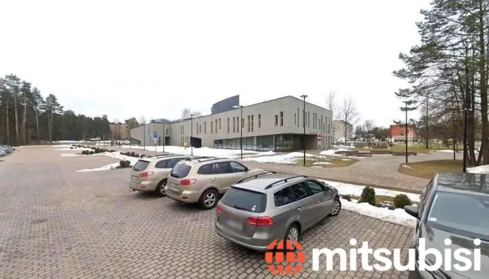 Automašīnu stāvvieta - Ulbroka