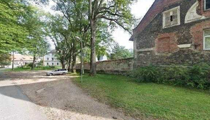 Divi Torni   Salons Kafejnica Un Darzs Ielas Attels Un 360deg - Cesvaine
