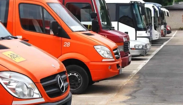 Dobeles Autobusu Parks, Sia - Dobele
