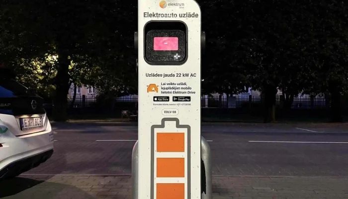 Elektrum Drive Uzlades Stacija Atlasija Ipasnieks - Ventspils