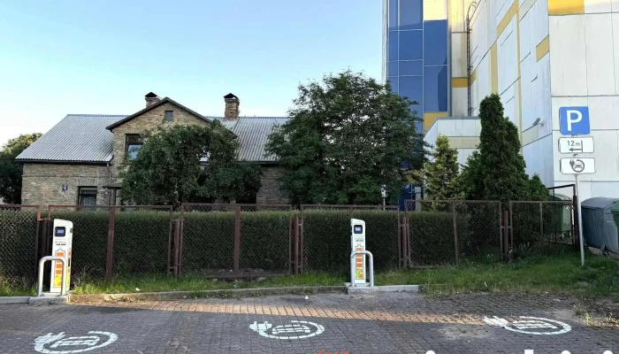 Elektrum Drive Uzlades Stacija Atlasija Ipasnieks - Ventspils