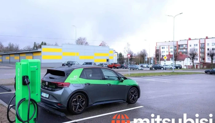 Enefit uzlādes stacija - Limbaži