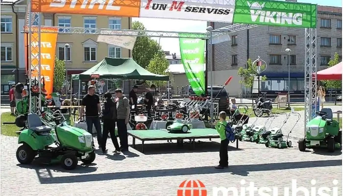 I un M serviss - Valmiera