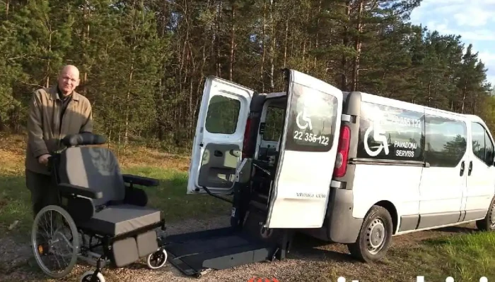 Invalīdu pavadonis - asistents ar specializētu transportu - Latvia