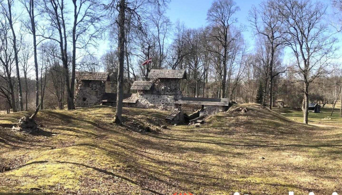 Ropažu Livonijas ordeņa pilsdrupas - Ropaži